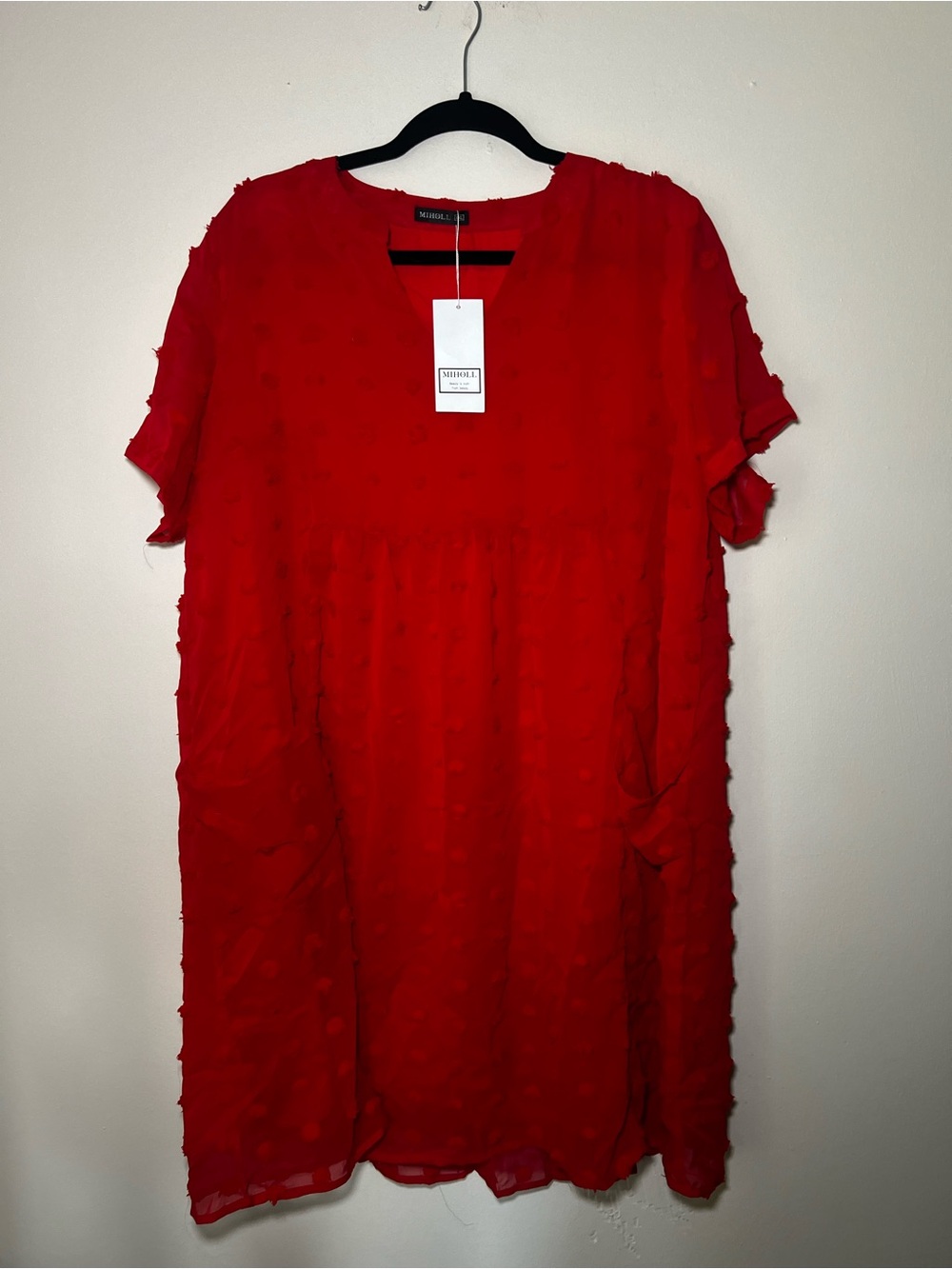 Women's Red Textured Dress - Relaxed Shift - Picture 2 of 7